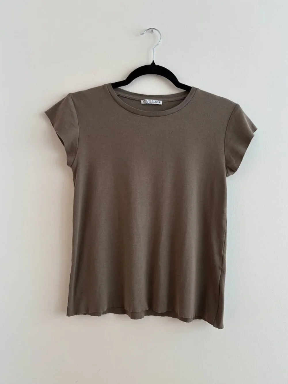 Zara 100% Cotton Soft Minimalist Basic Crew Neck Tee Size Small - Picture 3 of 6